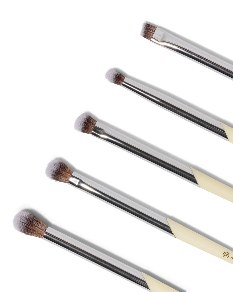 The Flashly Five 5-pc Brush Set.